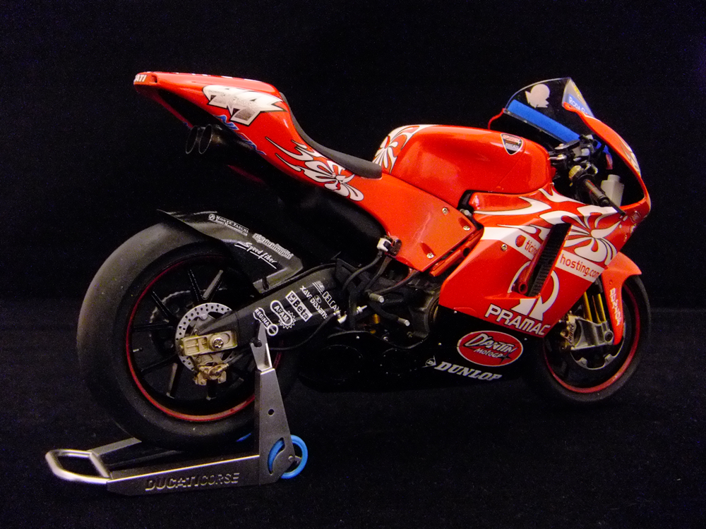 ダンティーン プラマック ドゥカティGP4 No.1 | バイクプラモデル制作 