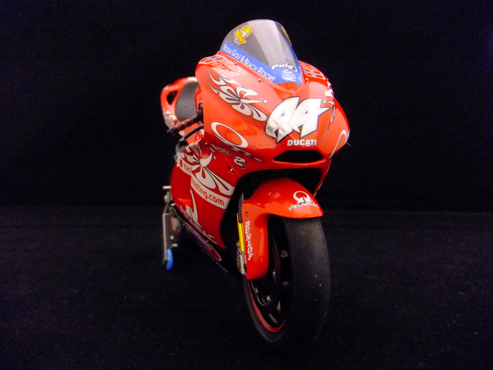 ダンティーン プラマック ドゥカティGP4 No.1 | バイクプラモデル制作 